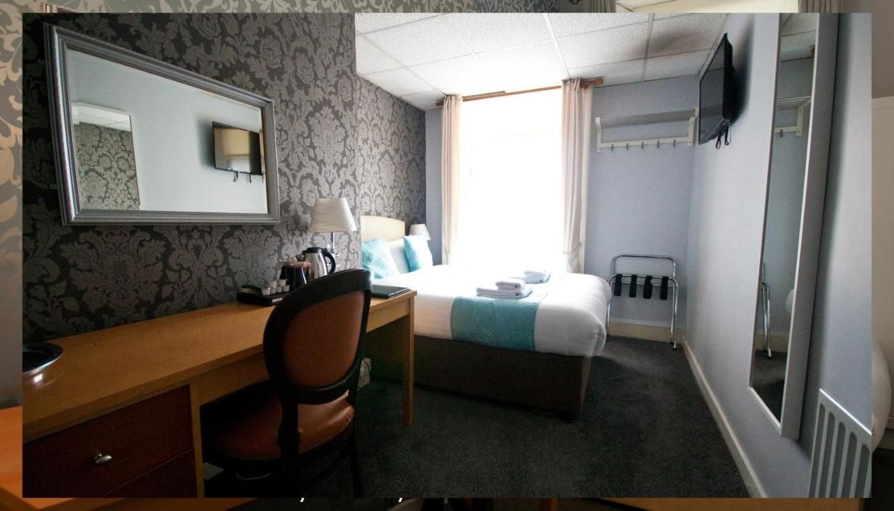 Гостевой дом Clifden House by Nina Дублин-13