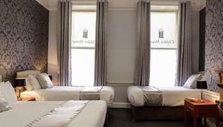 Гостевой дом Clifden House by Nina Дублин Специальное предложение - Четырёхместный номер-4